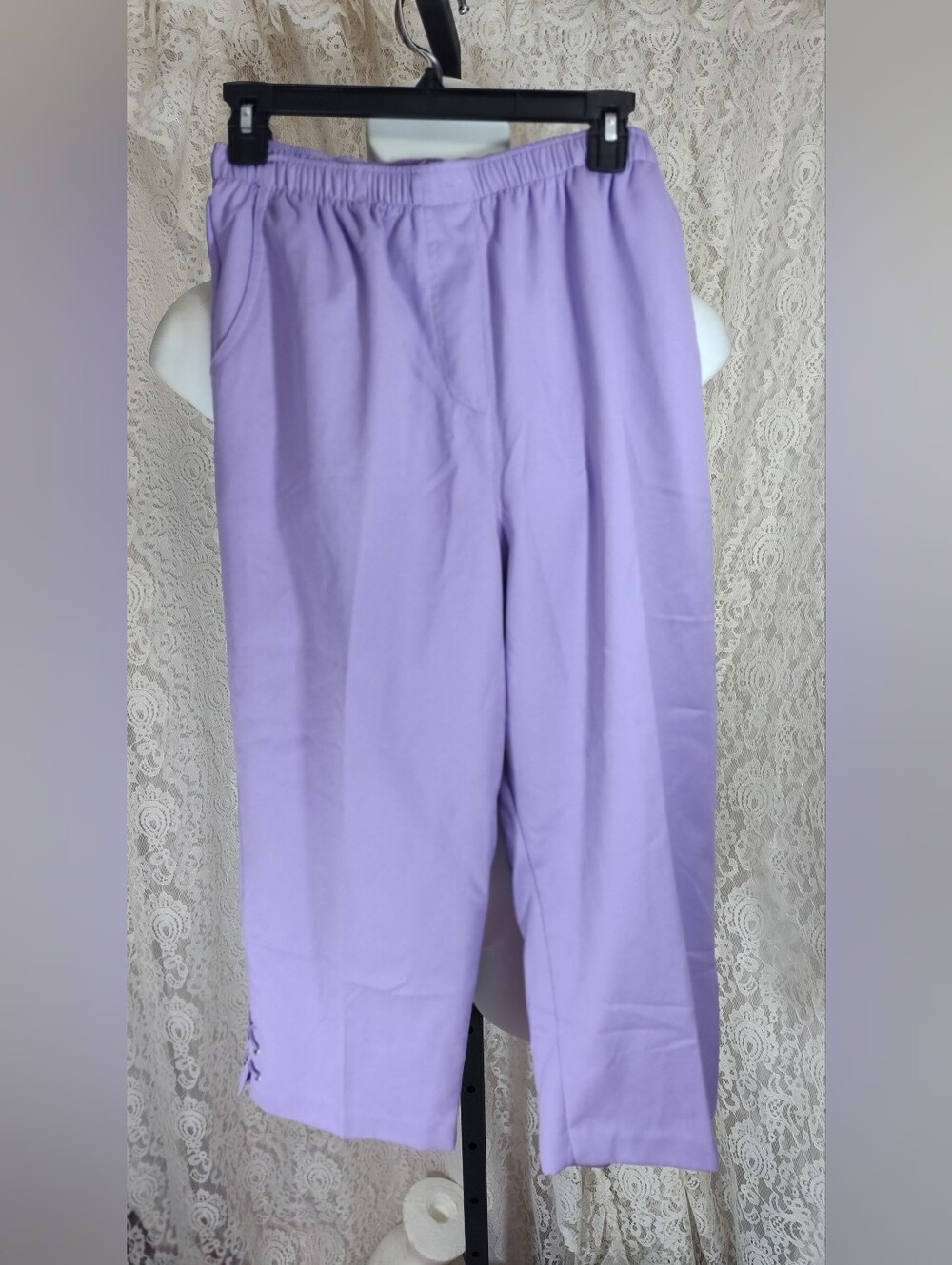 Allison Daley Lilac Pull-On Capris